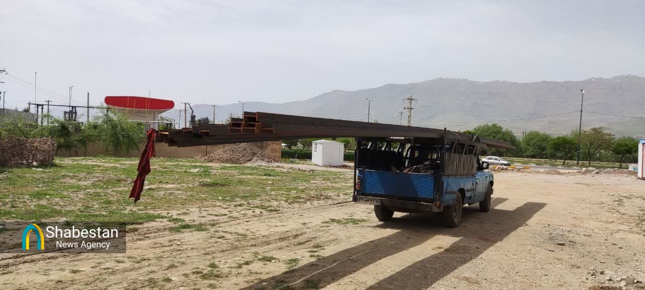 جوانان کانون کمیل مسجدالنبی پای کار ساخت موکب آیتالله بروجردی در عراق