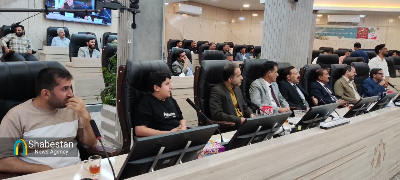 جوانان کانون کمیل مسجدالنبی پای کار ساخت موکب آیتالله بروجردی در عراق