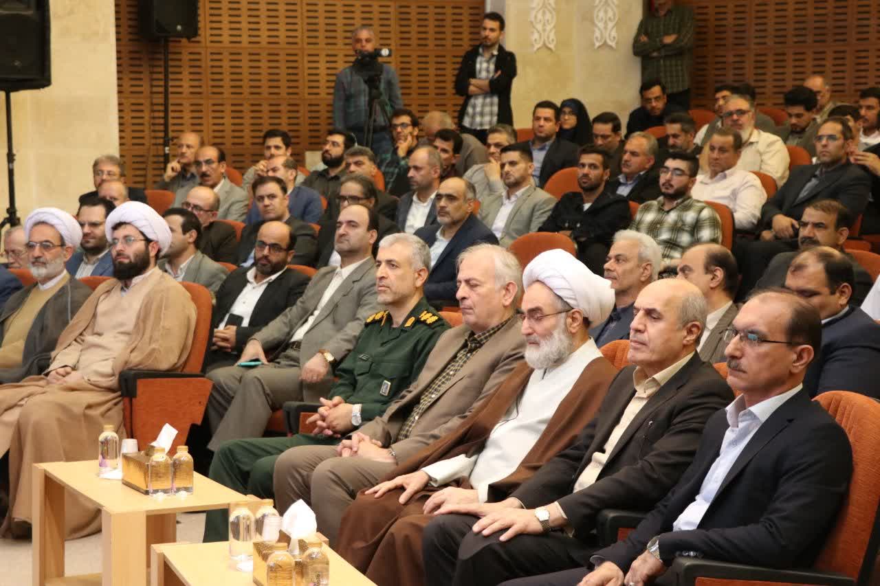 سبک زندگی قرآنی تثبیت و تکثیر شود