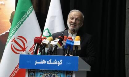 در انتقال مفاهیم انقلاب نیازمند حوزه هنر هستیم