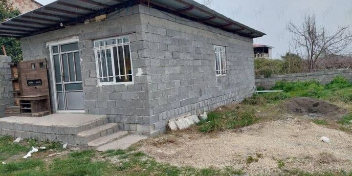 بانوی نیکوکار ایلامی در مسیر جلب رضایت الهی، پنجمین خانه را برای خانواده معلول ساخت