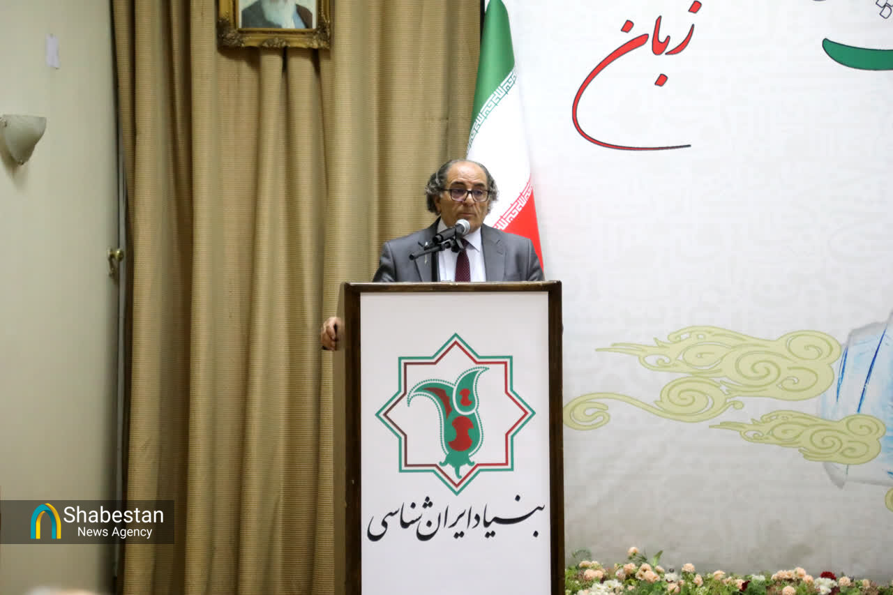 عمق حِکمی، شاهنامه را بیبدیل کرده است