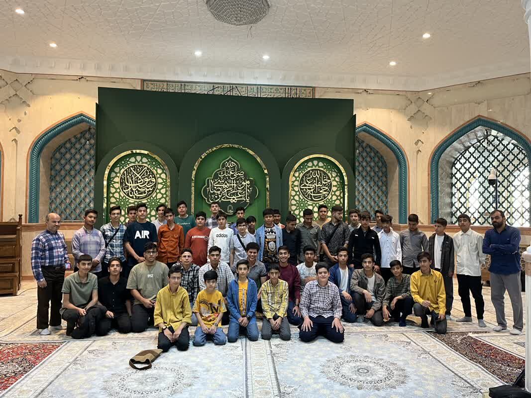 پیوند پایدار مودت فعالان قرآنی با بقاع متبرکه