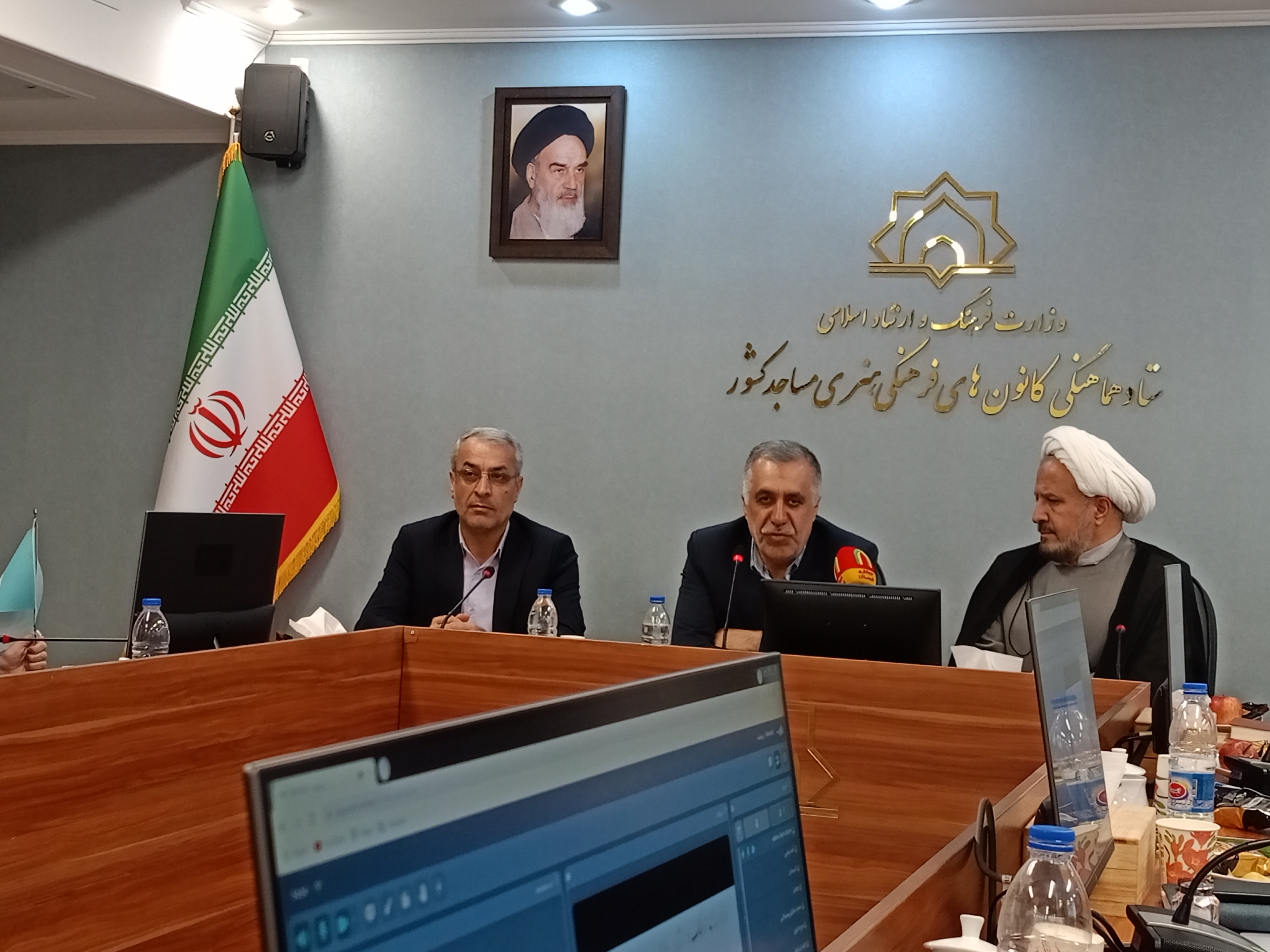 کانون‌های مساجد و خبرگزاری شبستان باید تبدیل به ویژند در گفتمان فرهنگی کشور شوند