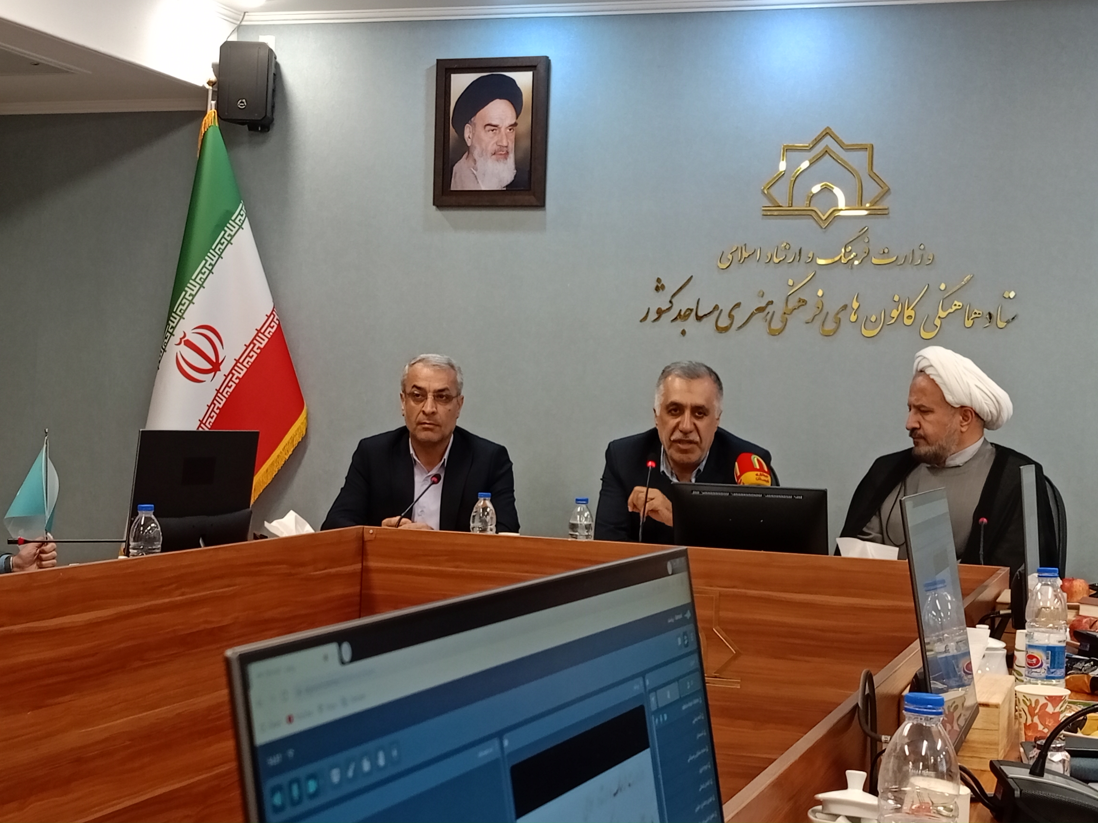 خبرگزاری شبستان راوی اول حوزه مسجد باشد