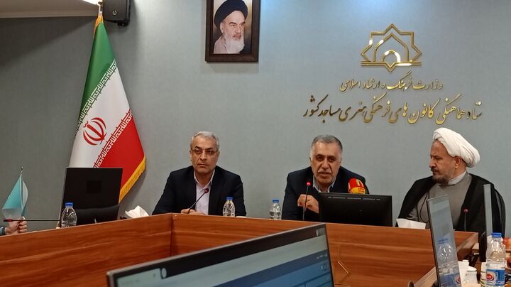 خبرگزاری شبستان راوی اول در حوزه مسجد باشد