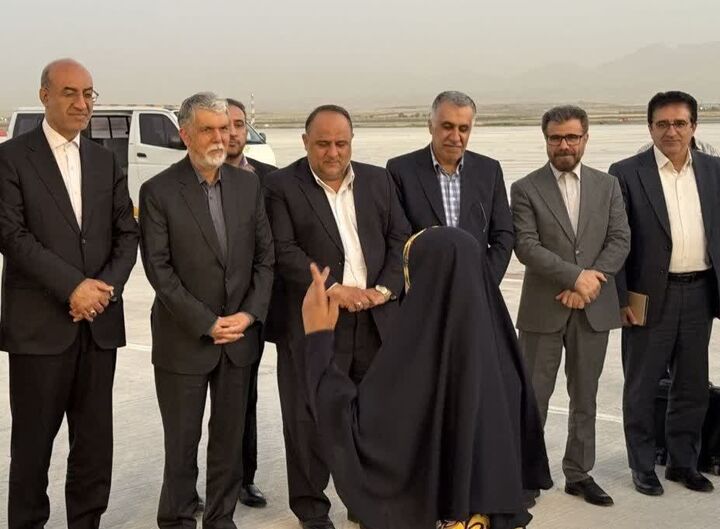 وزیر فرهنگ و ارشاد اسلامی وارد کرمانشاه شد