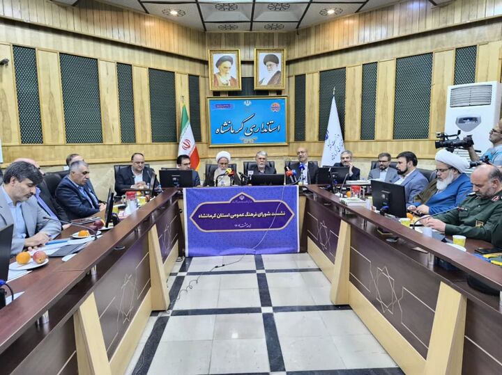 لزوم ایجاد جذابیت در مساجد برای حضور جوانان و حذف سنت‌های غلط