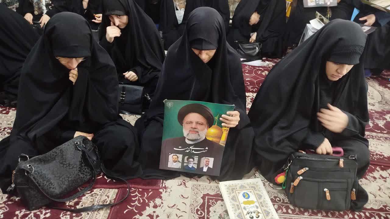 شهید رئیسی ذوب در ولایت بود