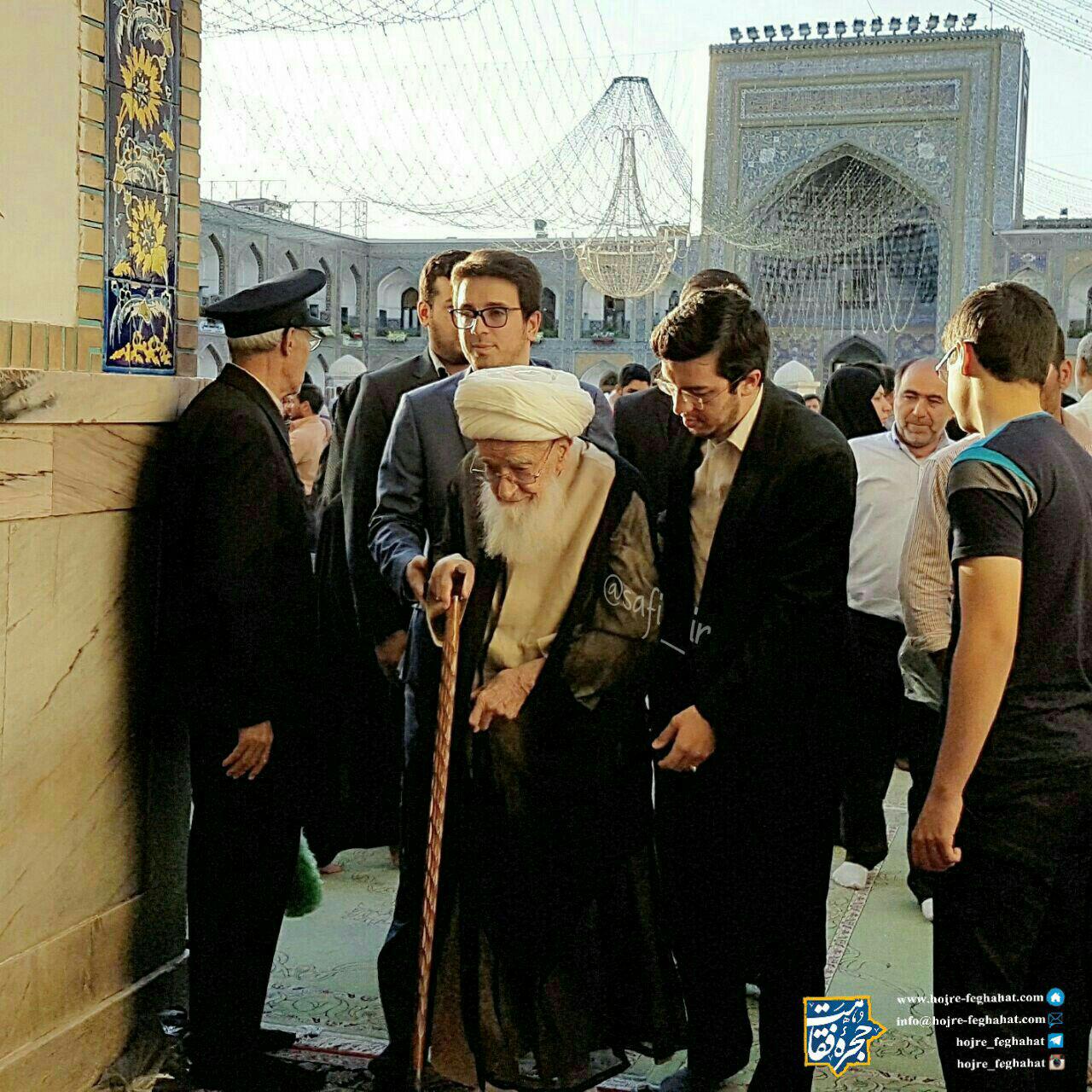 اینجا قرار دلهای عاشق است