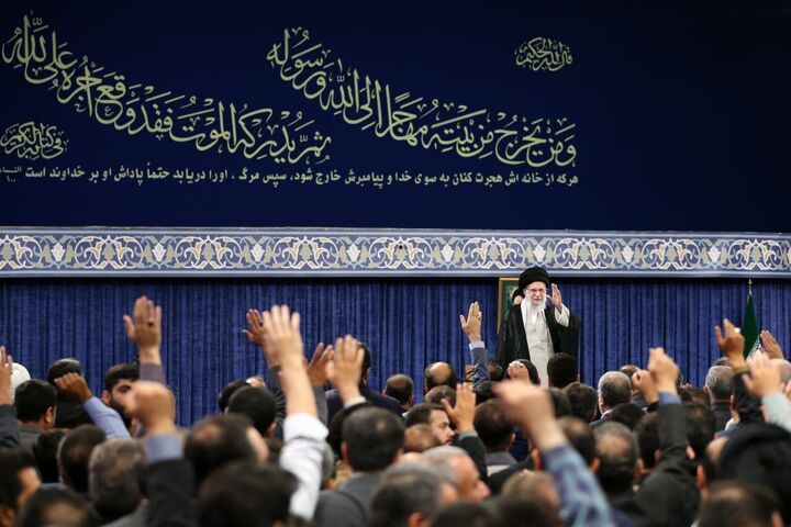 شهید رئیسی تکلیف‌گرایی را ثابت کرد/ حرف آمریکا درباره غنی‌سازی، غلط زیادی است