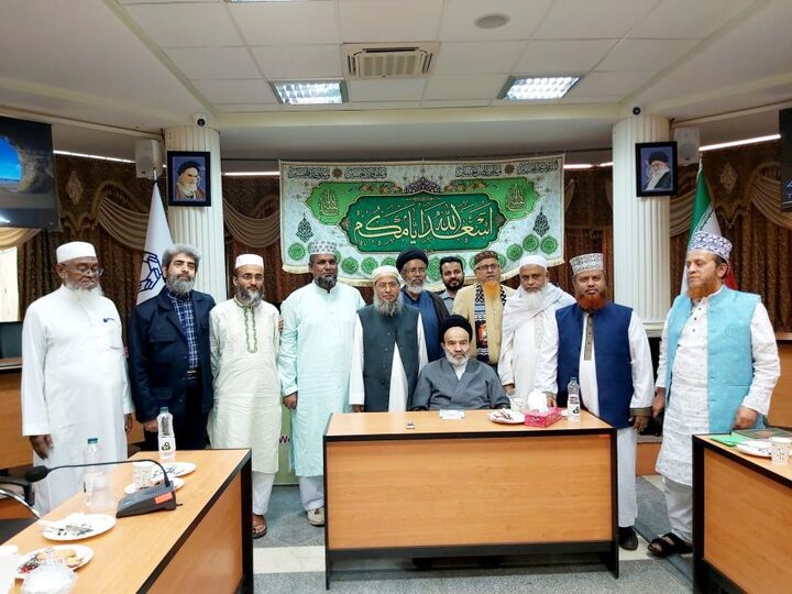 بنگلادش کشور بسیار مهم و دارای مردمانی صلح‌طلب و سختکوش است