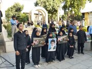 اجرای گروه سرود فدائیان رهبر در اولین سالگرد شهدای خدمت کرمانشاه