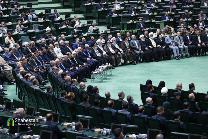 بررسی صلاحیت مدنی‌زاده و سوال از وزیر فرهنگ در دستور کار مجلس