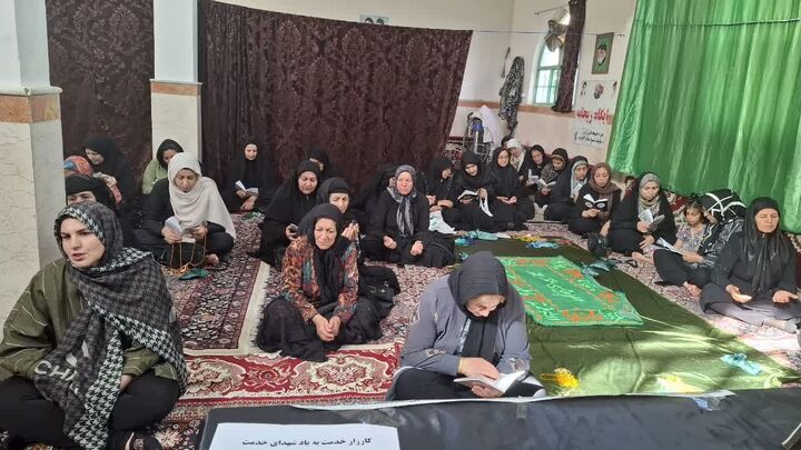 ختم صلوات به نیت شهدای خدمت در کانون امام حسن مجتبی(ع)