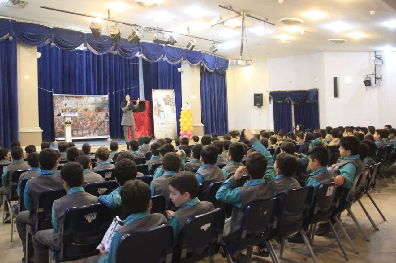 جشنواره “حکیم سخن” ویژه دانش آموزان در کاشان برگزار شد