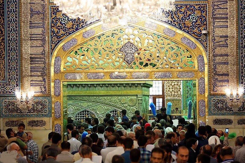 اینجا؛ ایران امام رضا(ع)