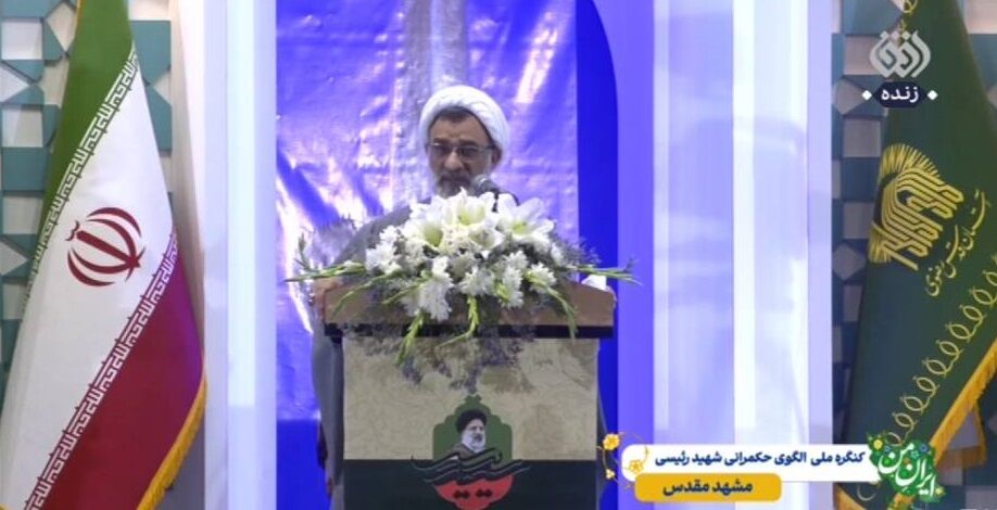 تولید ادبیات نو در حکمرانی با عملکرد شهید رئیسی/ شهیدجمهور بنبستشکنی میکرد