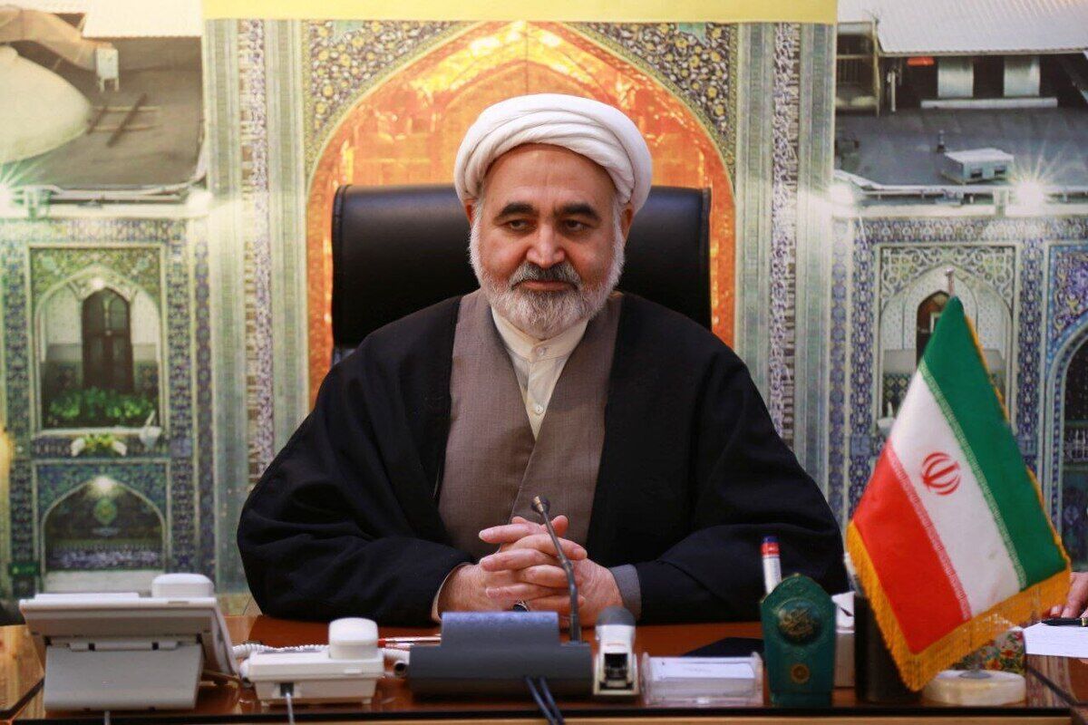 خادم بااخلاص