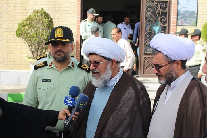 خرمشهر نماد شکست ناپذیری ملت ایران است