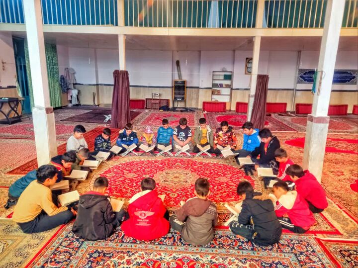 کانون فرهنگی هنری تزکیه میزبان بچه های روستا در تابستان جاری