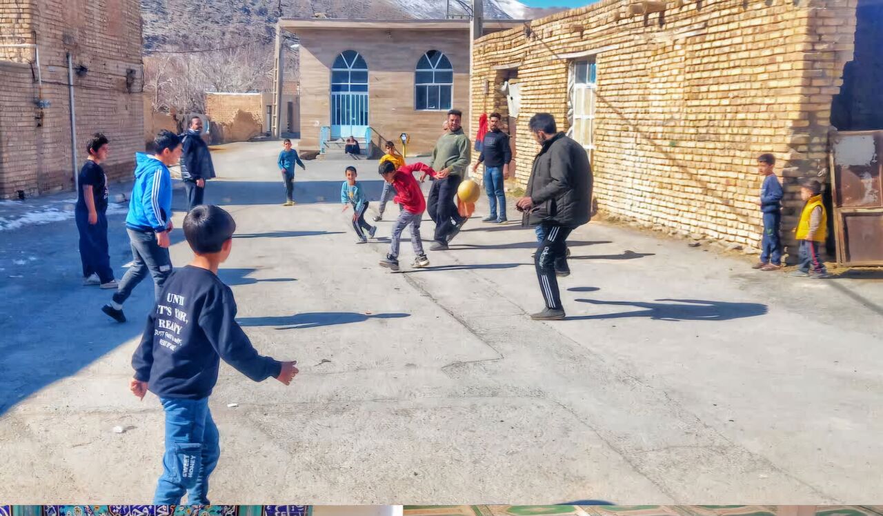 کانون فرهنگی هنری تزکیه میزبان بچه های روستا در تابستان جاری