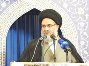 ثابت قدم ماندن بر دستاوردهای انقلاب و امام(ره) عامل بقای نظام است