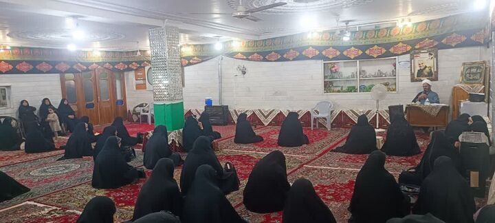 برگزاری آزمون پایانی کلاس‌های آموزش مداحی بانوان شهرستان آران و بیدگل 