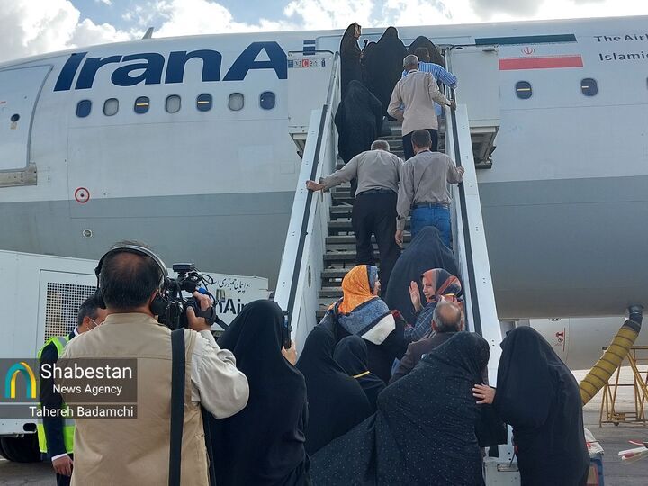 اولین گروه زائران حج تمتع از کرمان عازم سرزمین وحی شد