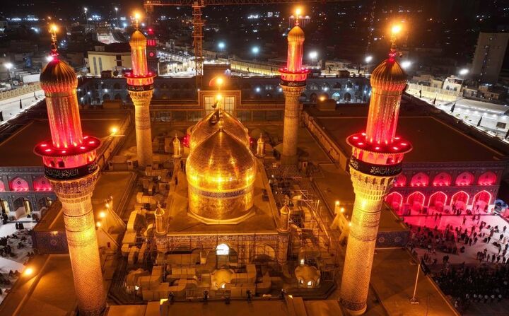 پرچم گنبد حرم مقدس امامین کاظمین(ع) رنگ عزا گرفت+ عکس و فیلم