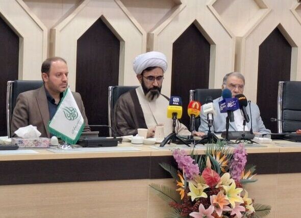 برگزاری دومین جشنواره «نشان نیکوکاری»/ فعالیت ۱۵هزار خیریه دارای مجوز در کشور