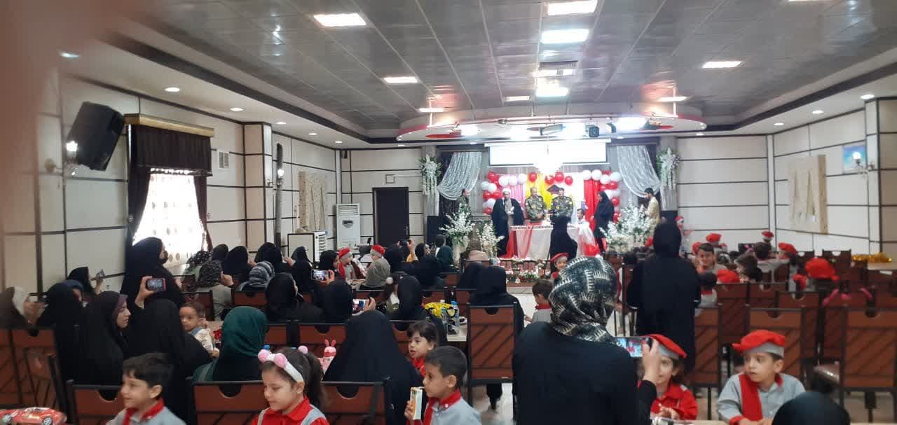 اختتامیه مهد قرآنی در فرماندهی آماد و پشتیبانی منطقه غرب نیروی (نزاجا)