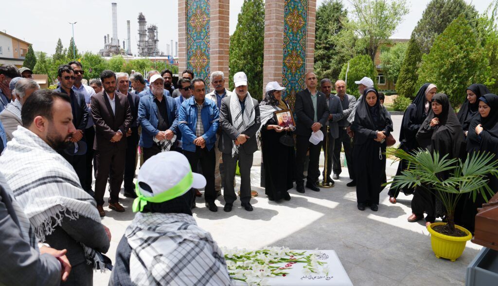 روحیه جهادی رزمندگان، الگویی برای فتح عرصههای فرهنگی و علمی است