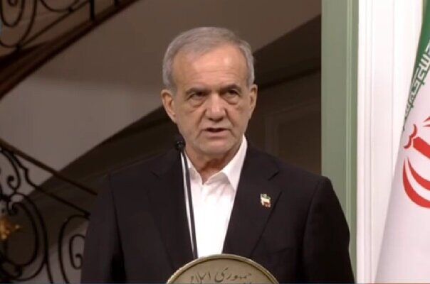 مرزهای مشترک ایران و پاکستان باید عاری از فعالیت گروه‌های تروریستی باشد