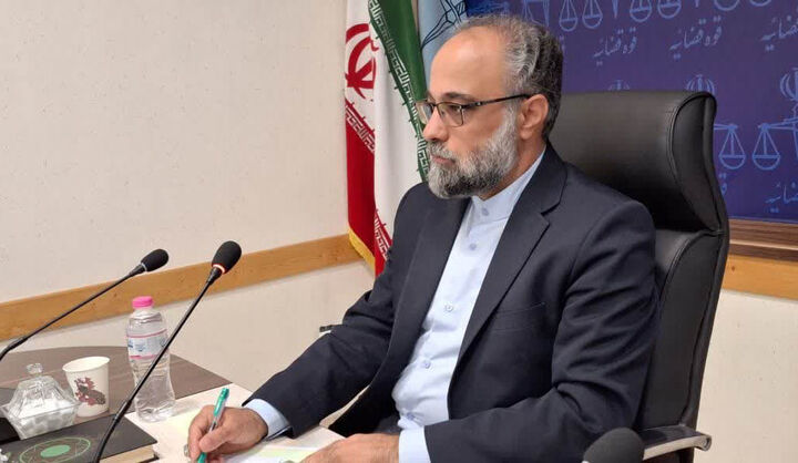 رانندگان مراقب فتنه دشمنان باشند / دستگیری فرد هتاک به راننده اردبیلی