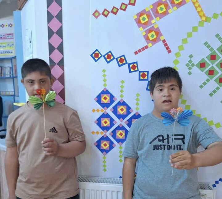 دانش‌آموزان با نیازهای ویژه سنندج با فعالیت‌های فرهنگی و آموزشی کانون پرورش فکری آشنا شدند