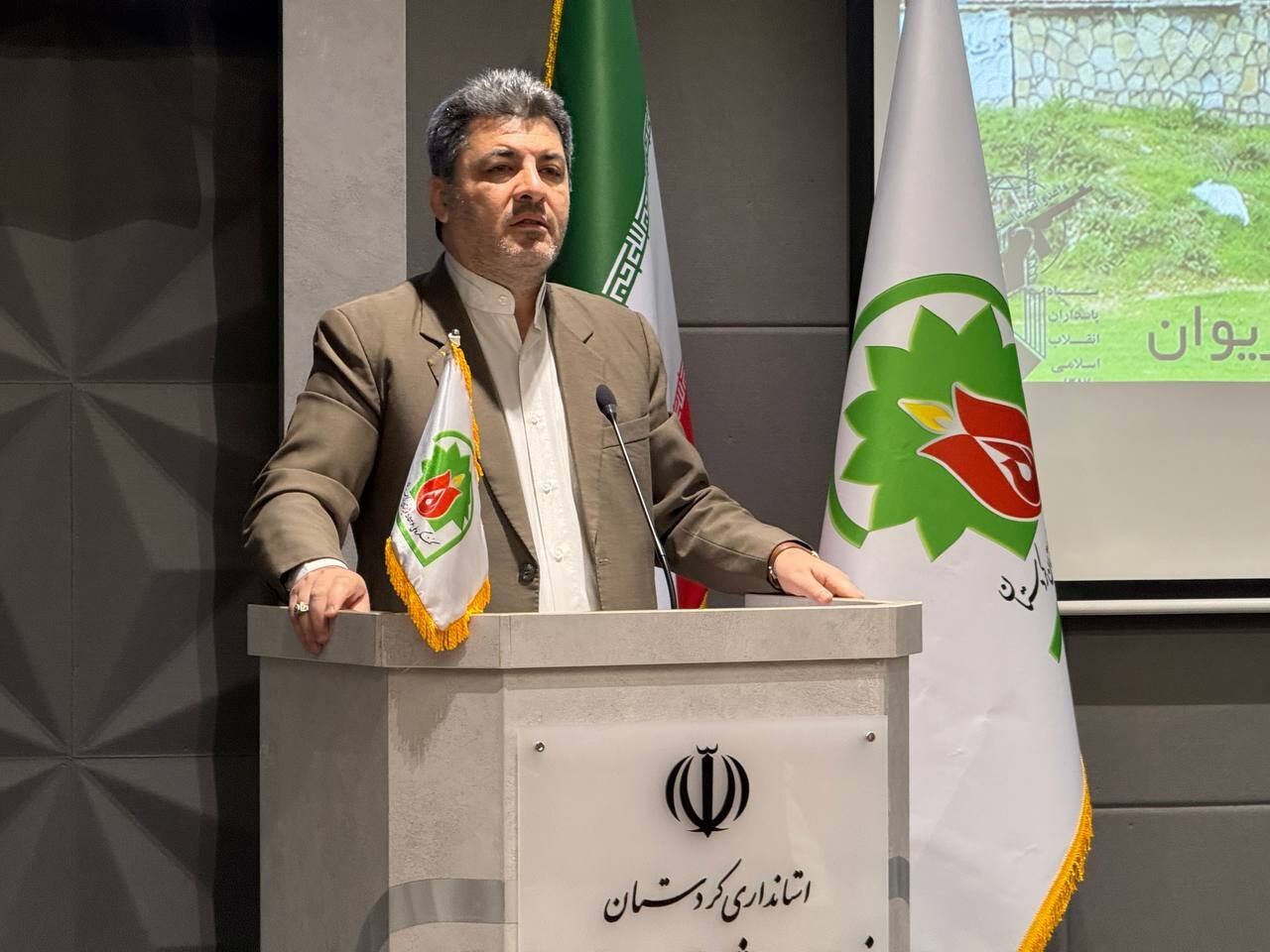 تشریح برنامههای کنگره ۵۵۳۶ شهید کردستان در شورای اداری مریوان