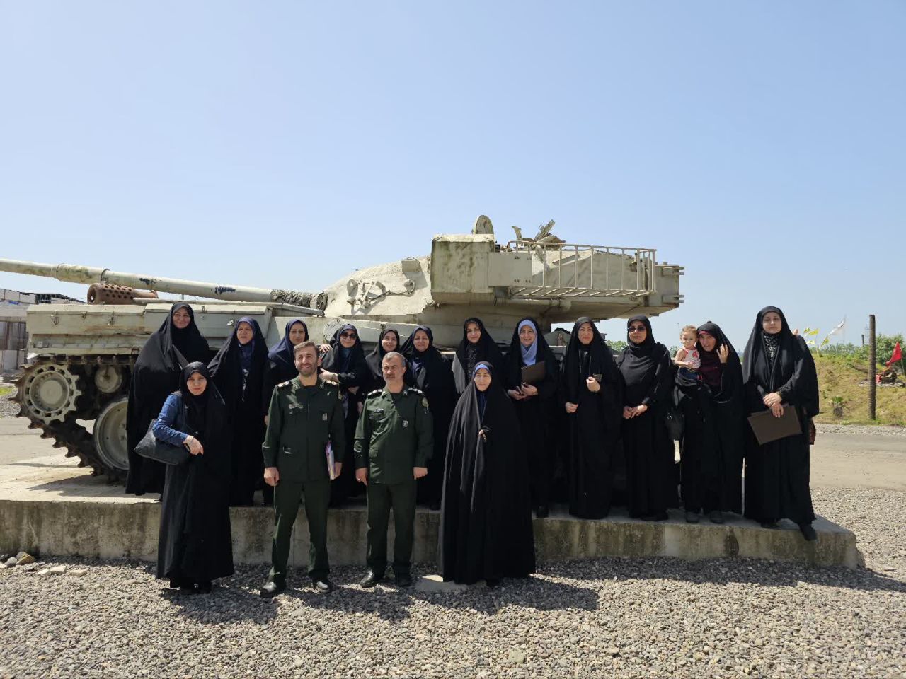 وقتی قلم به حرمت حماسه سکوت می‌کند