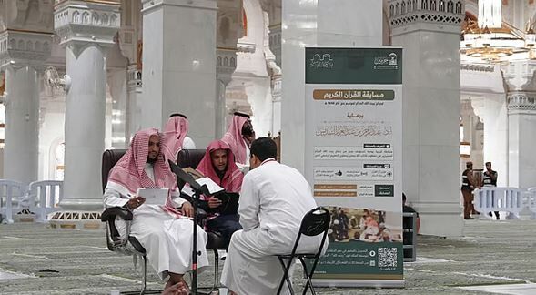 برگزاری مسابقه حفظ قرآن کریم برای حجاج در مسجدالحرام