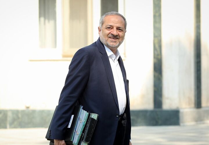 وزیر آموزش و پرورش: آغاز پروسه حذف مدارس سنگی و کانکسی