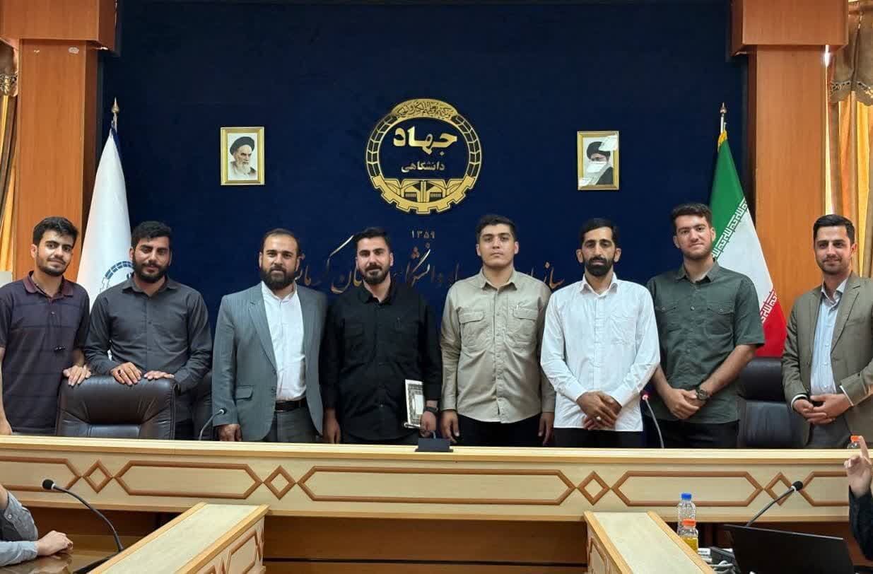 رویداد رقابتی نشریات «قیام قلم» بسیج دانشجویی استان کرمانشاه برگزار شد