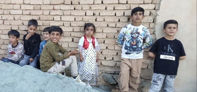 آغاز اجرای برنامه‌های تماشاخانه سیار کانون پرورش فکری در روستاهای دهگلان