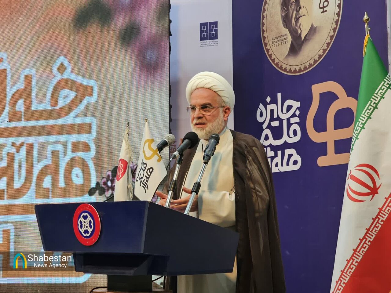 «جایزه قلم ههژار» جشن زبان، میراث و همبستگی در قلب کردستان