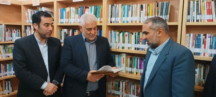 کتابخانه روستای «جوزقان» تایباد پس از ۱۴ سال تمام می‌شود