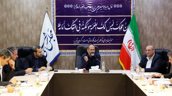 مردم را نباید با عمل نکردن به وعده‌ها نا امید کرد