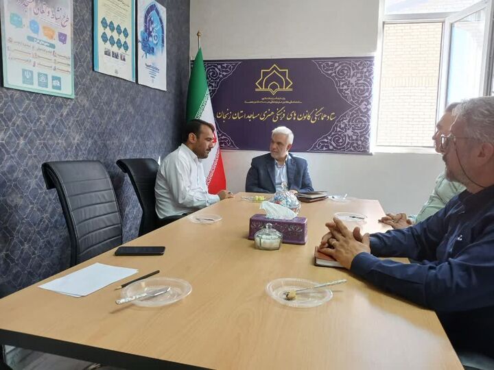 ظرفیت دستگاه‌ها را پای کار تقویت و پویایی کانون‌های مساجد بیاورید