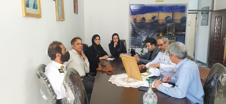 دفاتر مجاز خدمات مسافرتی قروه نیاز به حمایت دارند