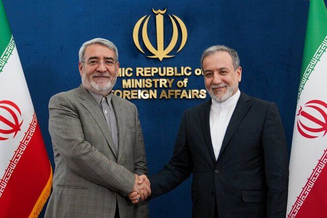 دیدار سفیر جدید جمهوری اسلامی ایران در چین با وزیر امور خارجه