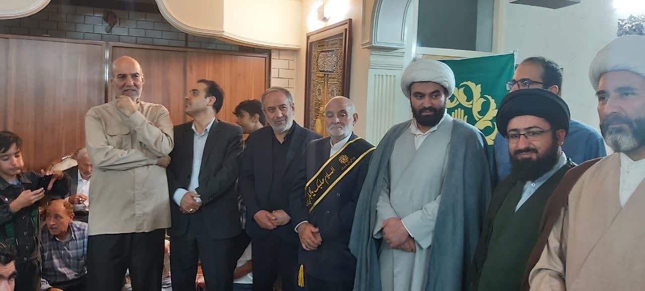 " حاج فریدون کاوه" پیرغلام حسینی خرم آبادی تکریم شد