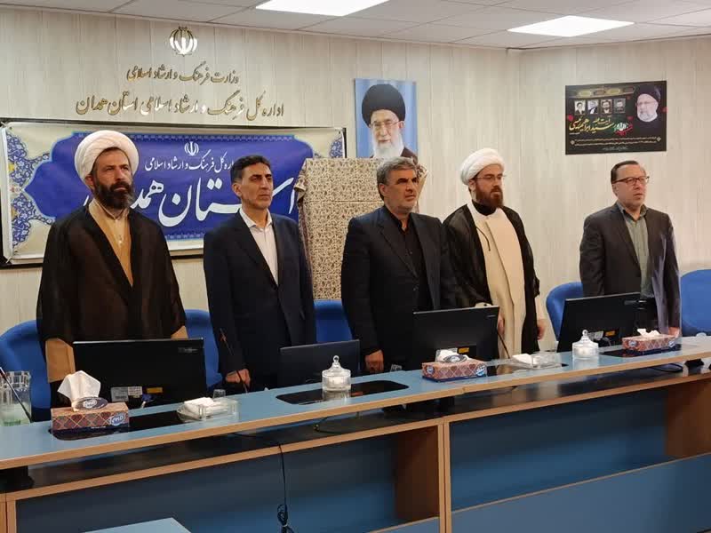 سهشنبههای تکریم به خانواده شهدای کانونهای مساجد همدان رسید